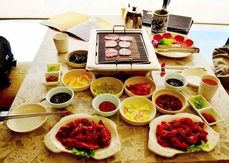 陕南旅游必备美食攻略,五一游吃什么食物