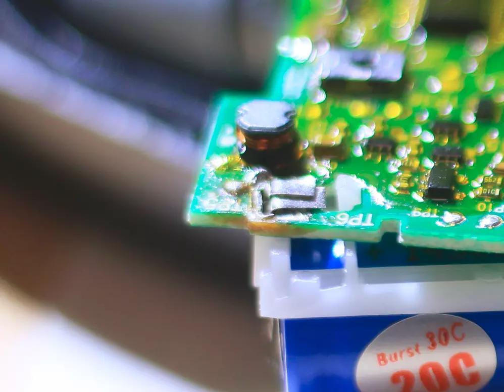 飞利浦剃须刀hq6070充电要充多久,飞利浦hq6070剃须刀怎样拆装视频