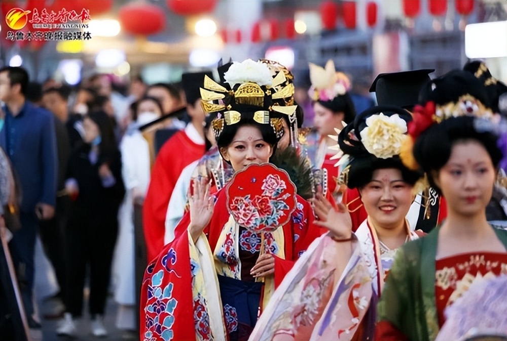 新疆乌鲁木齐旅游网红打卡,乌鲁木齐市休闲网红打卡地标