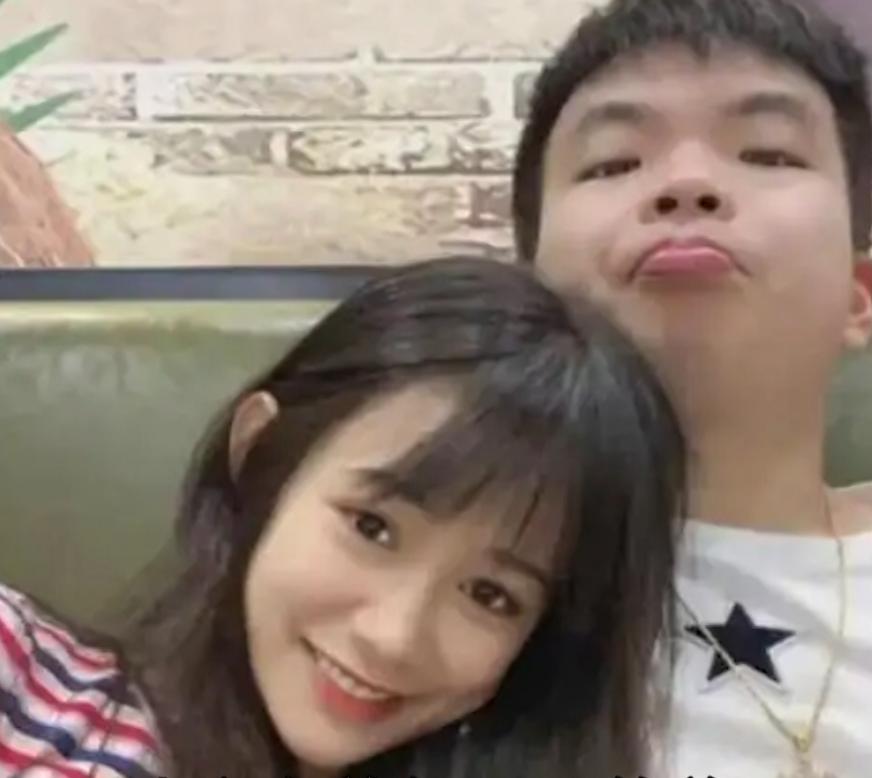 李kk抖音收入,李kk走红之路