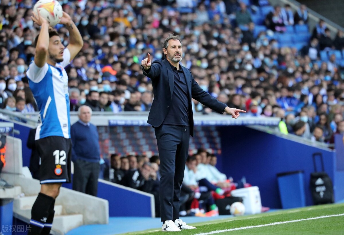 西班牙人vs皇马莫雷诺,皇马巴萨vs罗纳尔迪尼奥