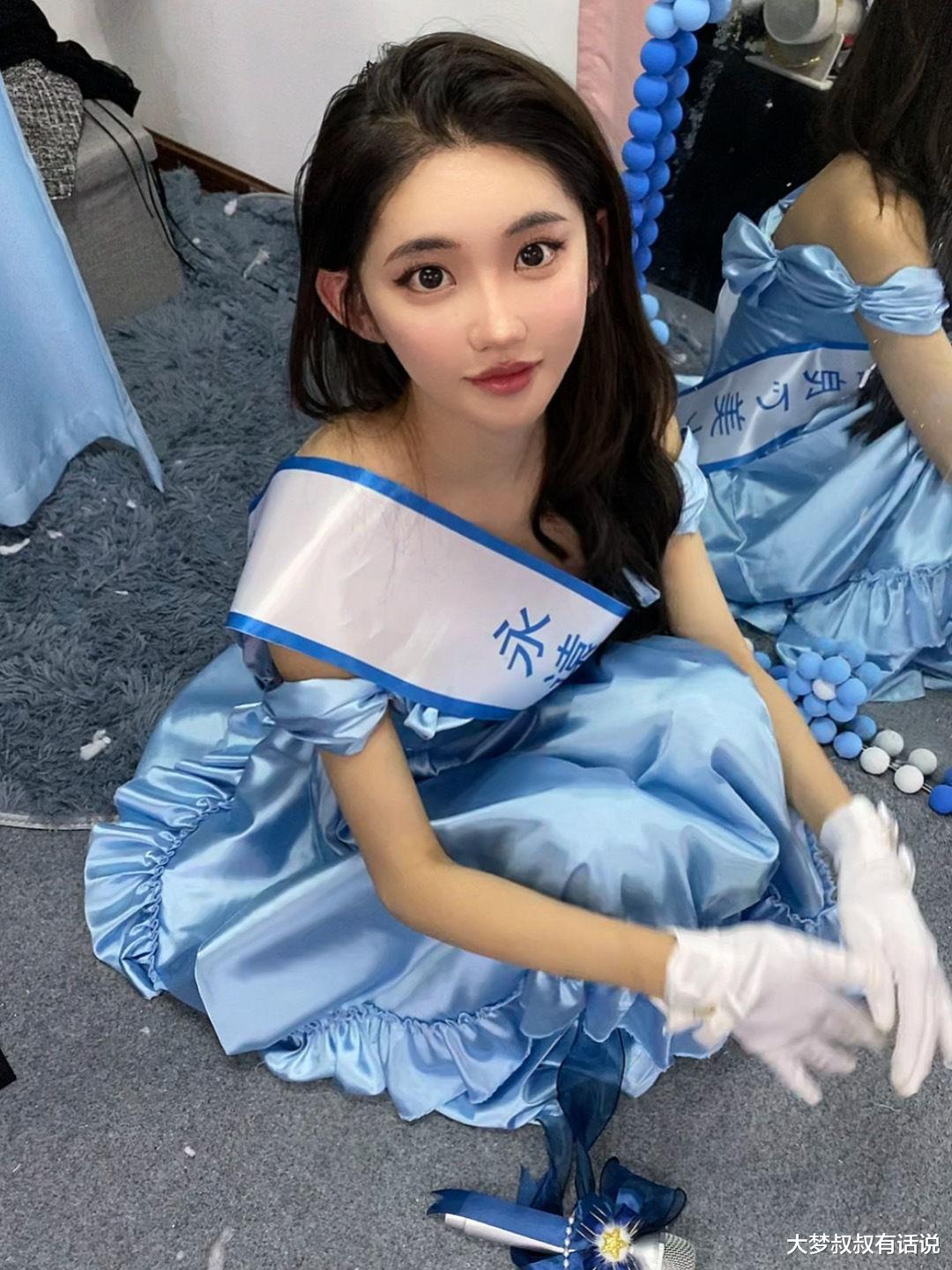 98万粉丝超仙正妹网红原是男儿身！承认了“动手术”晒照片证明