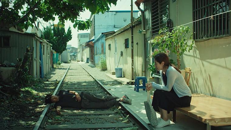 生猛刺激的韩国R级大片，刺痛无数女性内心深处，满屏禁忌的味道