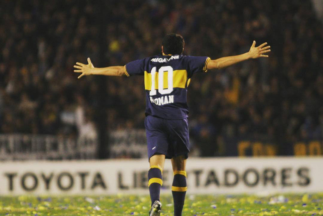 前腰具备的特点,现代前腰代表人物