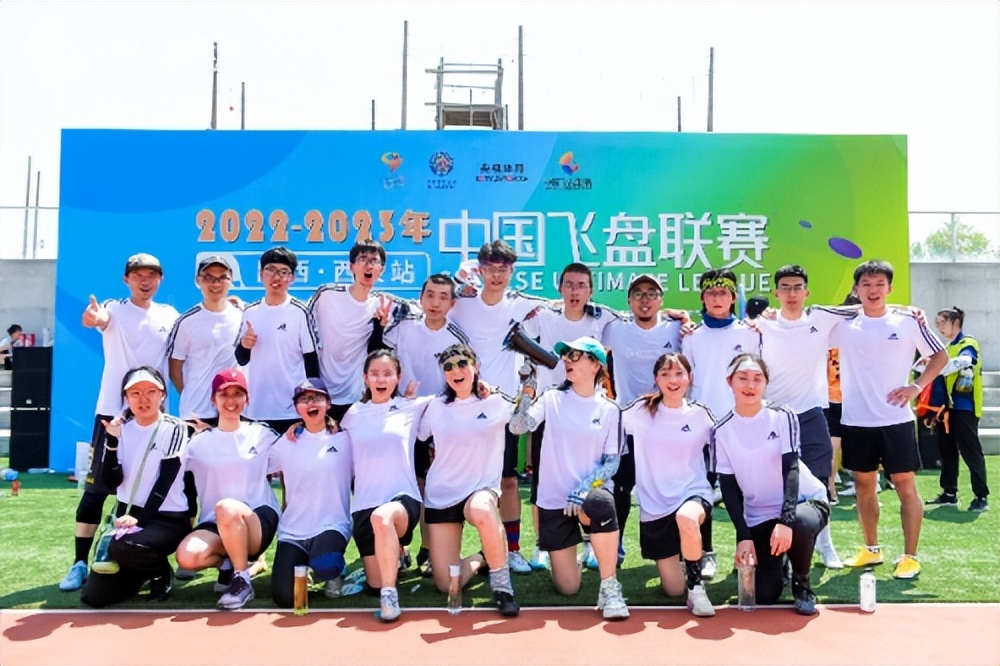 阿迪达斯群英会,阿迪达斯集结经典