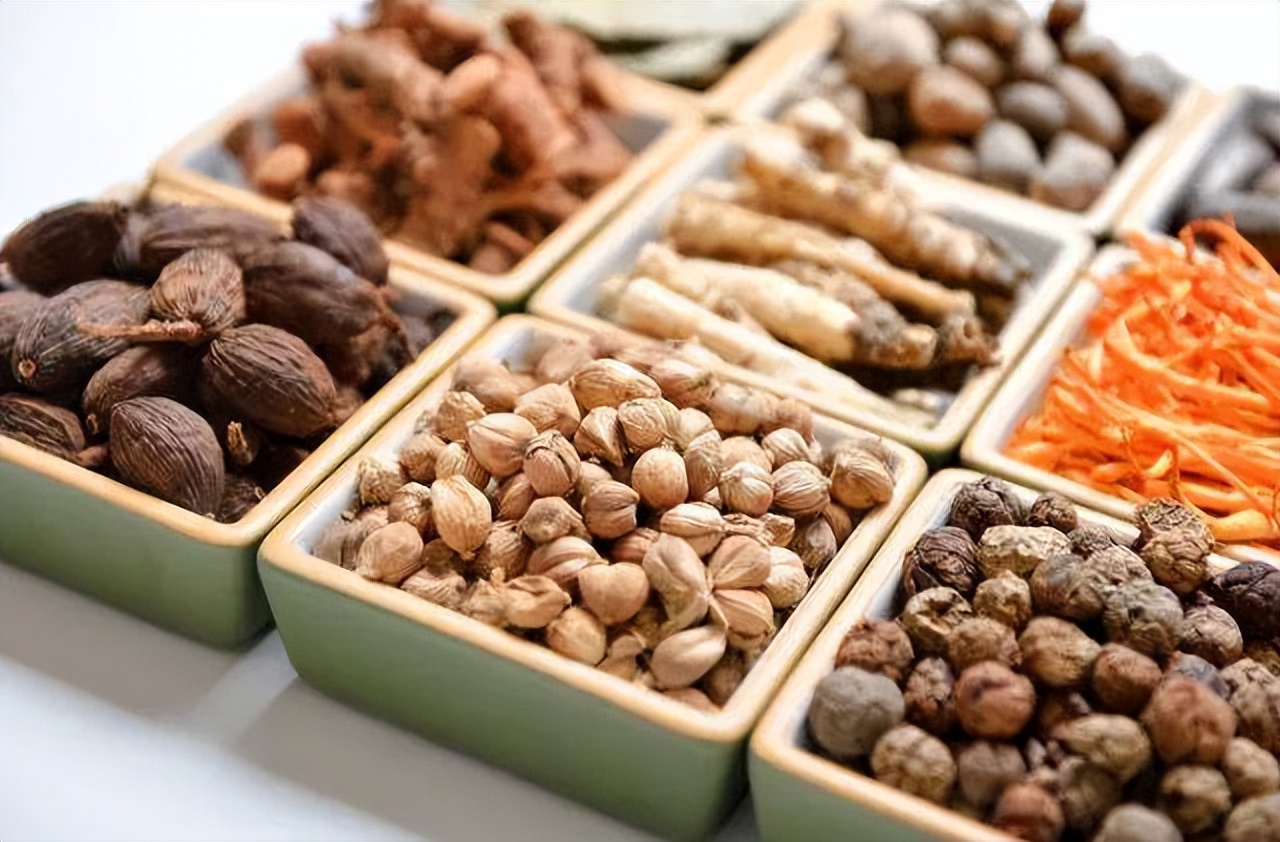 中医治疗肝囊肿绝密药方,结婚4年未孕三胞胎