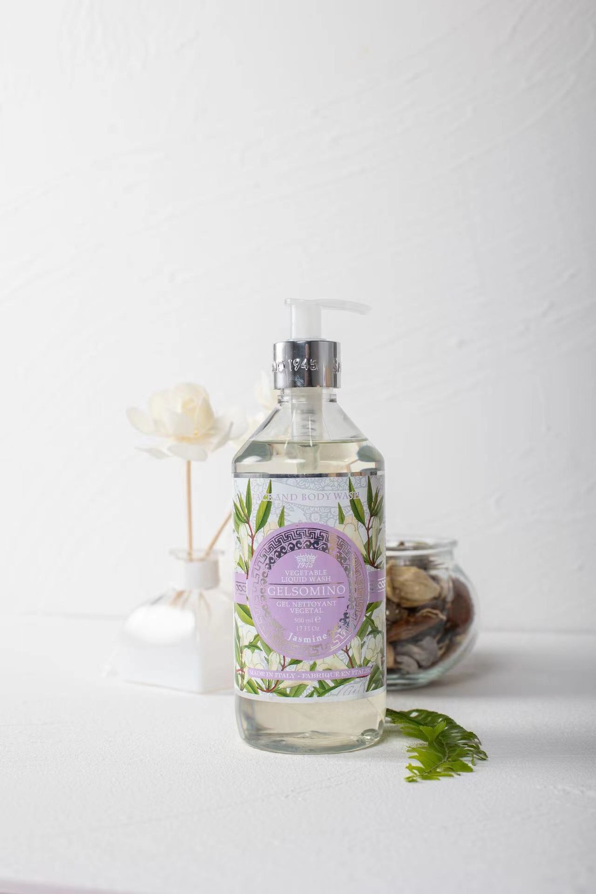 热浪下的精致沐浴生活，意大利SV1945地中海茉莉沐浴露舒爽解忧