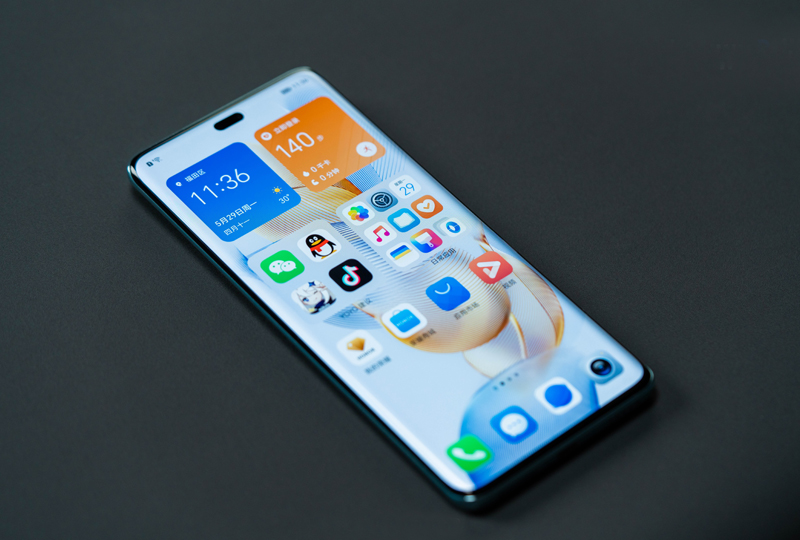 这4款手机性能优秀价格实惠,目前这4款手机配置全面值得买