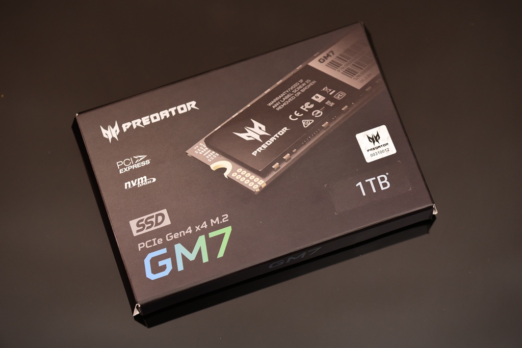 宏碁掠夺者gm7000对比致钛7100,宏碁掠夺者gm7需要什么插口