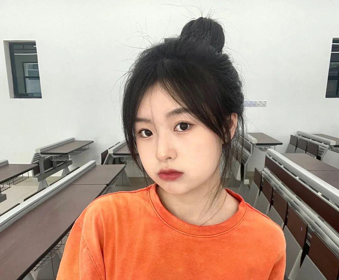 秋冬齐刘海造型,秋冬减龄刘海