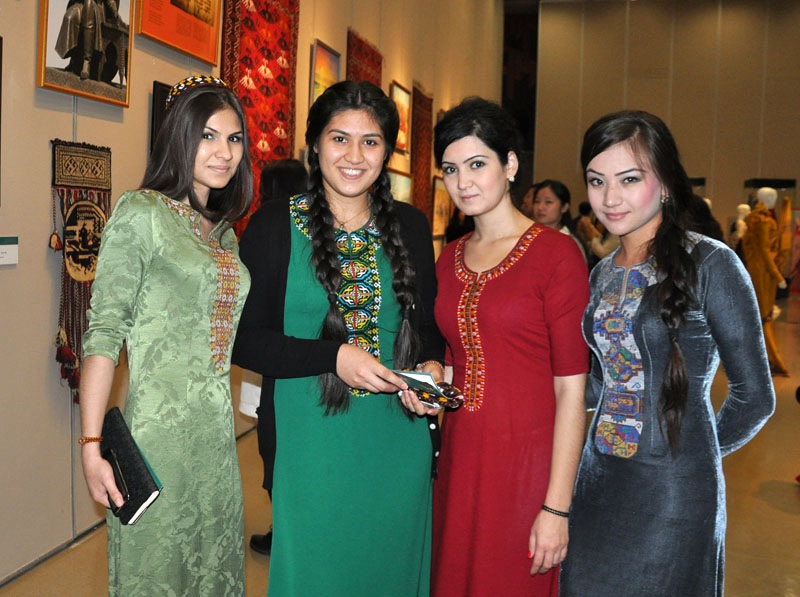 土库曼斯坦和俄罗斯免签吗,朝鲜免签证的国家有哪些