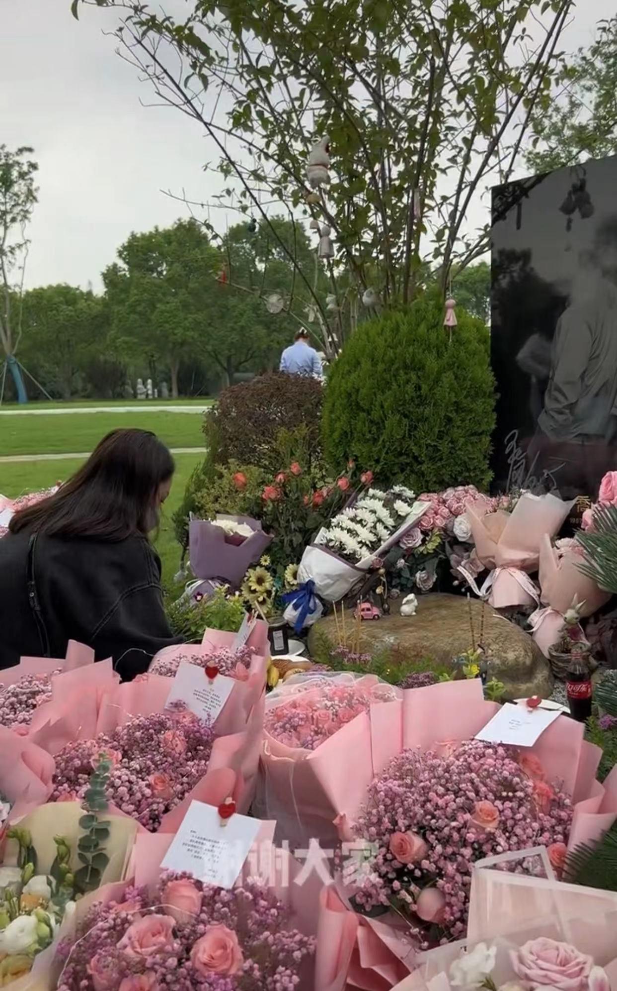 陈乔恩乔任梁哭晕视频,乔任梁陈乔恩痛哭视频白月光