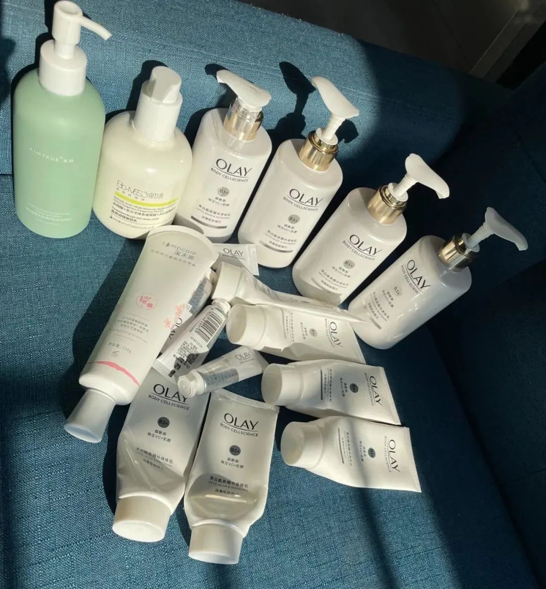 暑假一个月黄黑皮如何美白,天生黑皮的美白项目