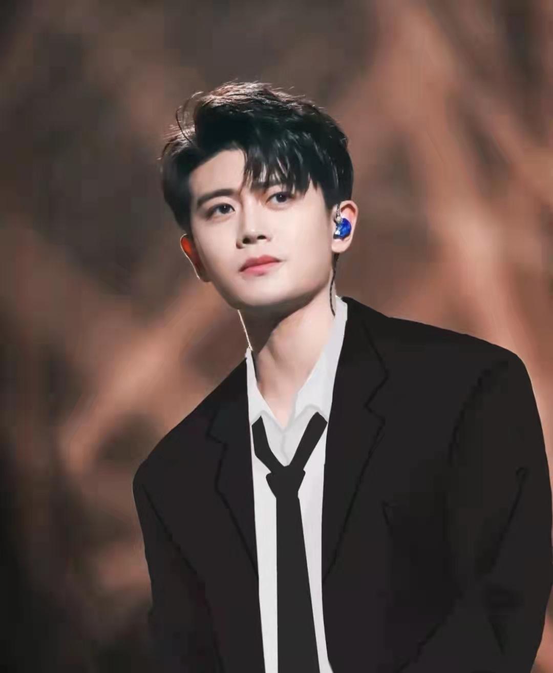 邓伦凉凉后，这6位90后男明星肯定会火，高颜值演技好未来可期