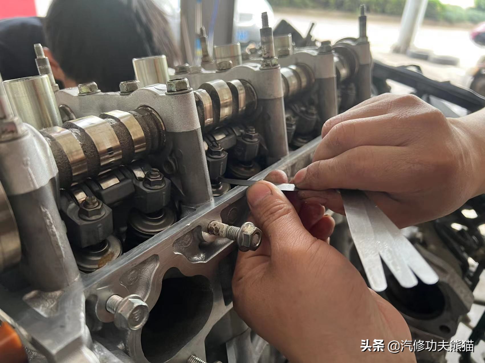 本田2.4ivtec发动机烧机油吗,本田涡轮增压发动机烧机油吗