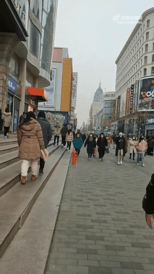 昨夜的滨江道，彻底刷屏了！