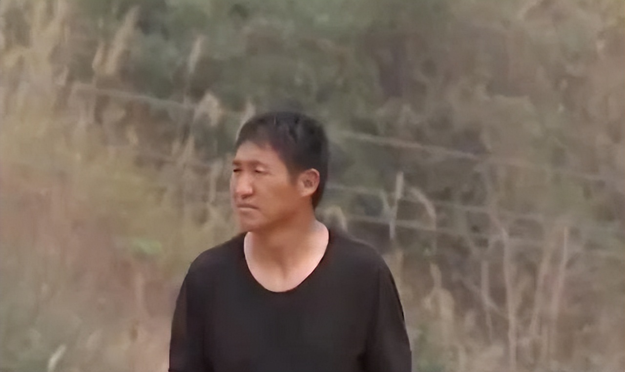 昔日拾荒少年靠变废为宝年入百万,80后小伙变废为宝养活全家