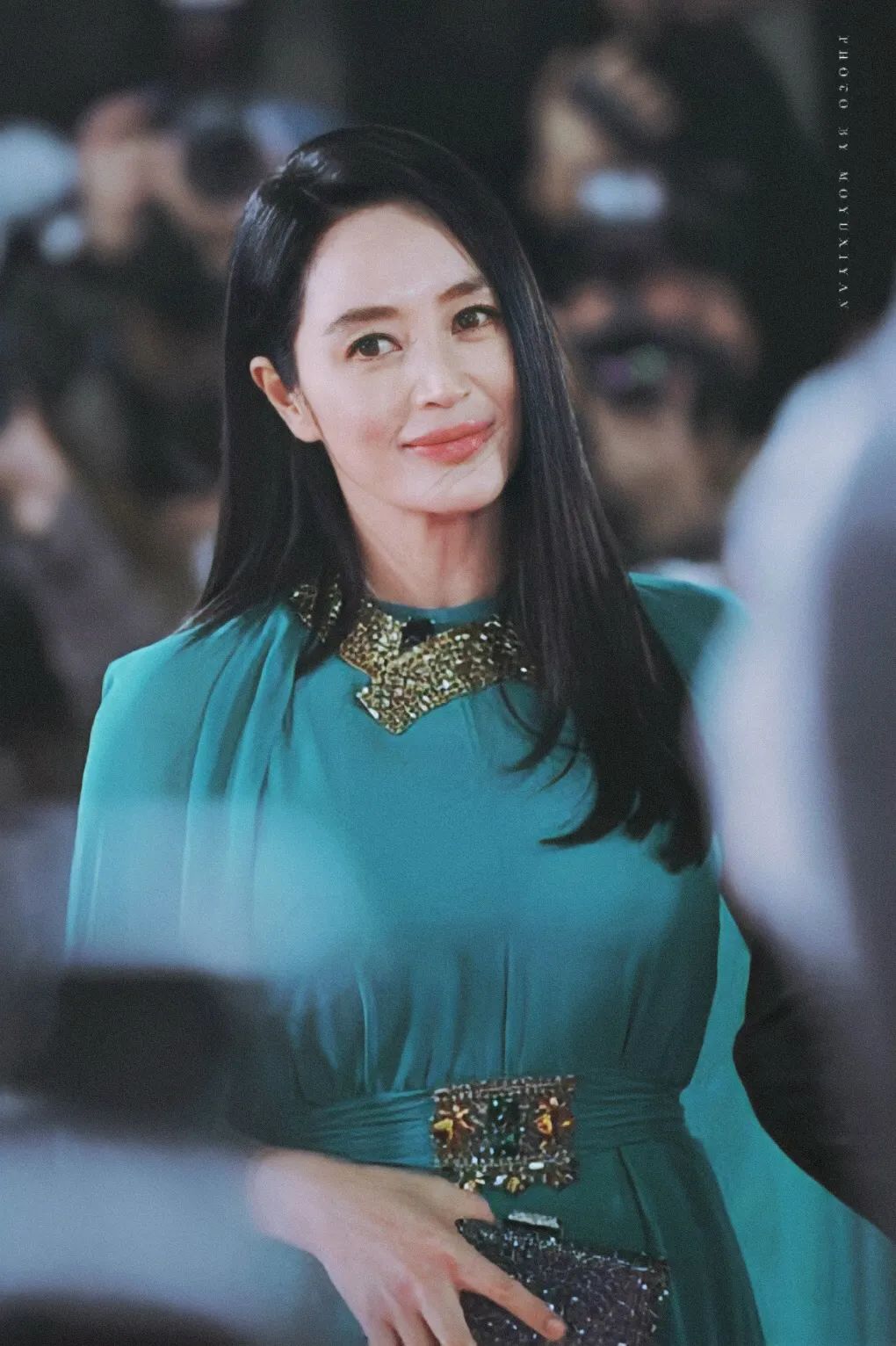 汤唯与iu,汤唯在韩国跟iu一样火吗