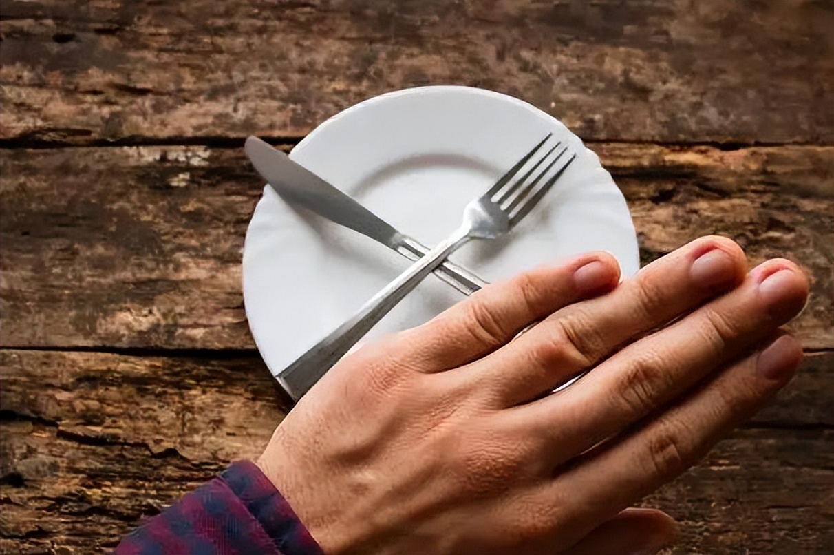 胃癌早期可以用胃镜检查吗,胃癌患者做胃镜检查时应注意什么