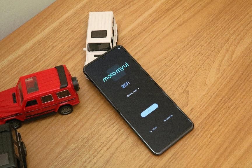 motorazr40ultra上手,motorazr40ultra值得买吗