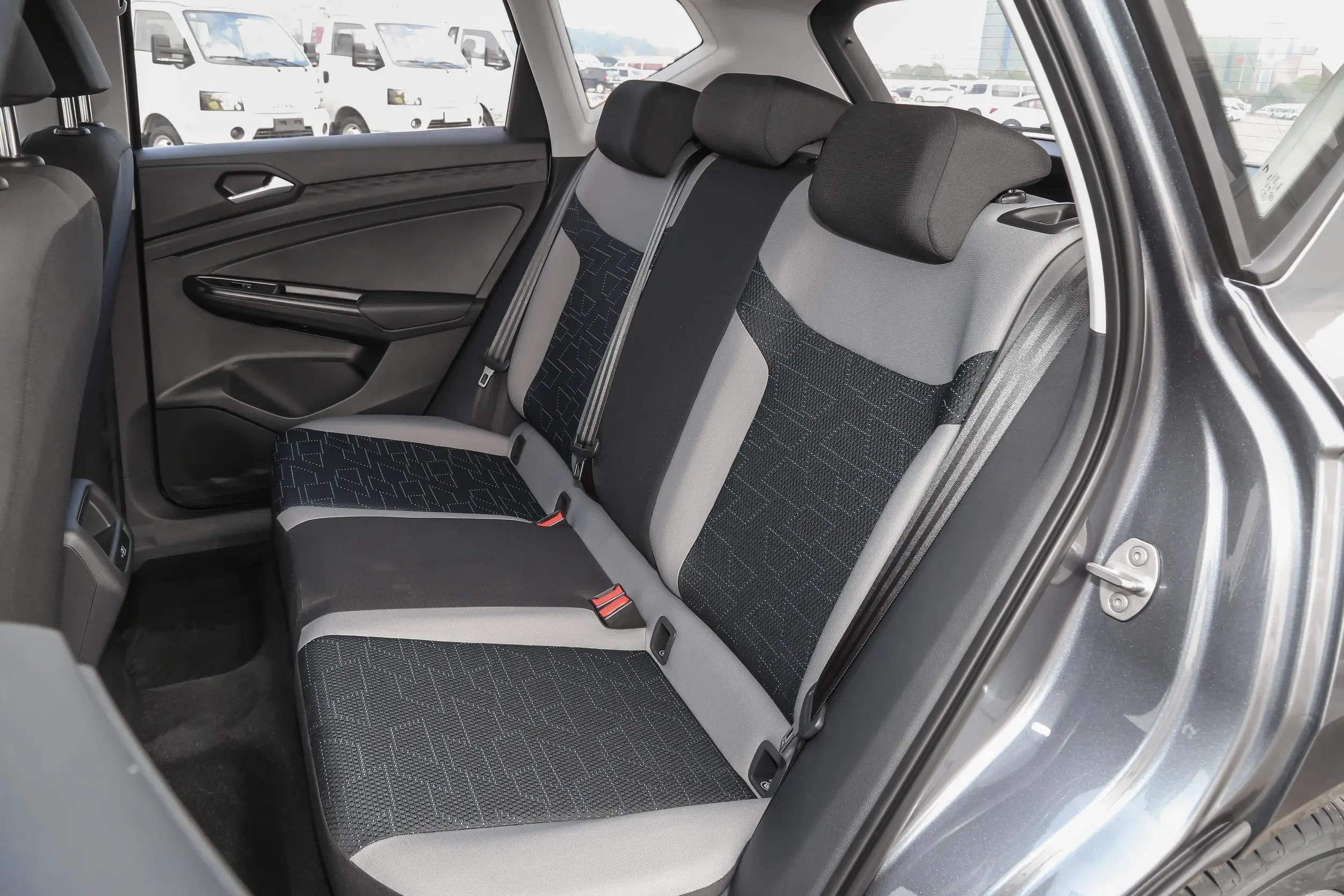 15万级必修课这三款suv应该怎么选,10万选台高配suv这3款亮点太多