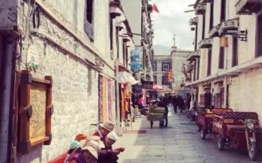 西藏无人区旅游攻略,2021西藏必火的7个旅行地此生必去