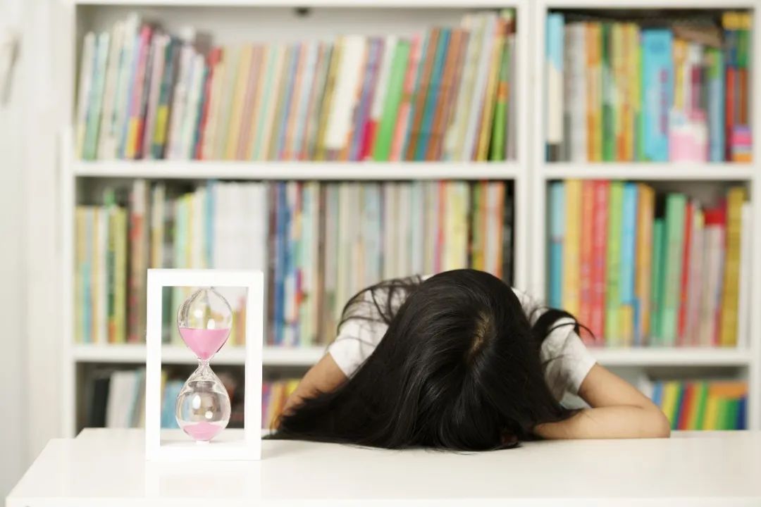 出生人口下降这么多幼儿园怎么办,出生人口大幅下滑幼儿园