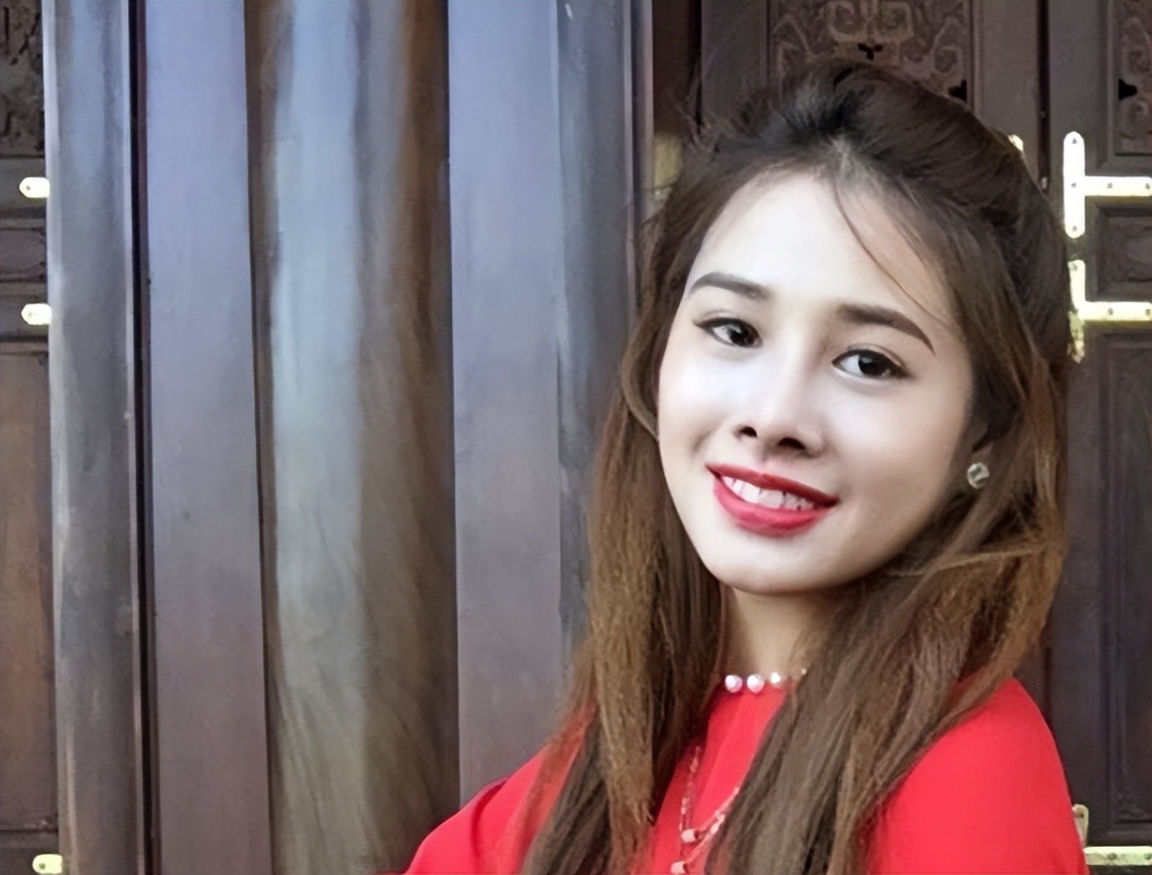 湖南45岁大叔娶越南姑娘,越南26岁小伙娶61岁妻子现状