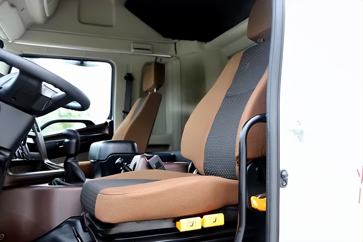 十大最耐用的重卡排名图片,高端重卡欣赏