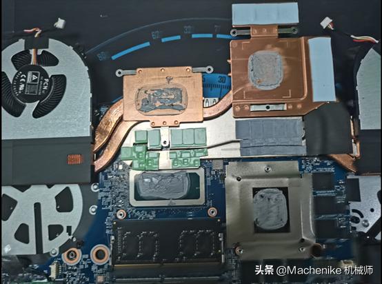 机械师17.3寸笔记本拆后盖,机械师i9游戏本测试