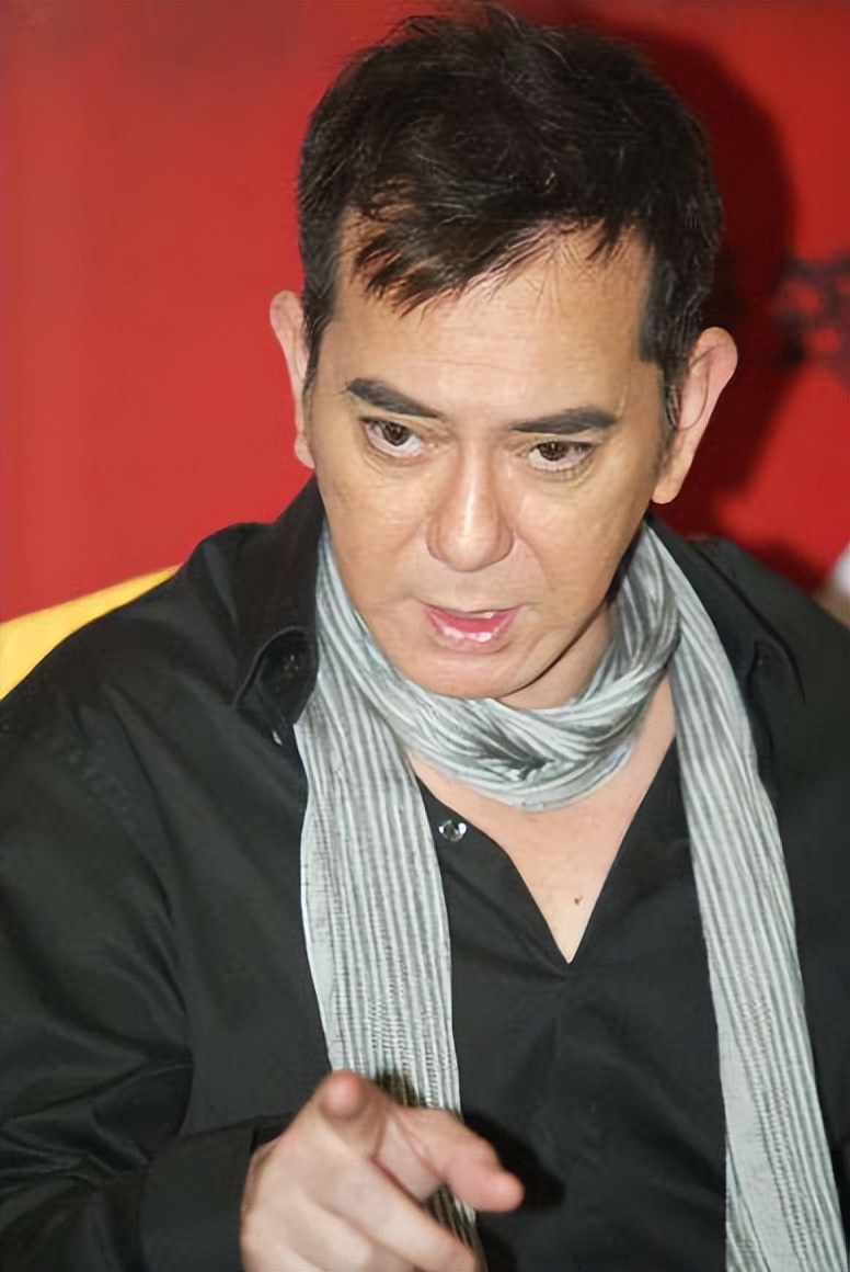 为什么香港有那么多黑帮？1997年香港回归，黑帮到底去哪了？