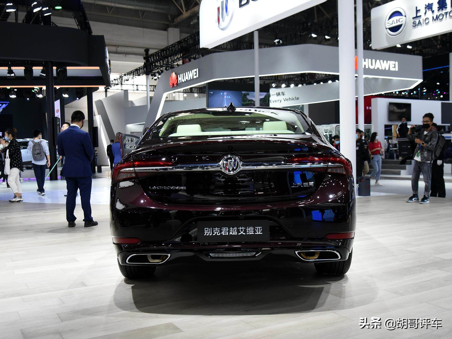 君越新款内饰改装高级感,豪华大屏导航