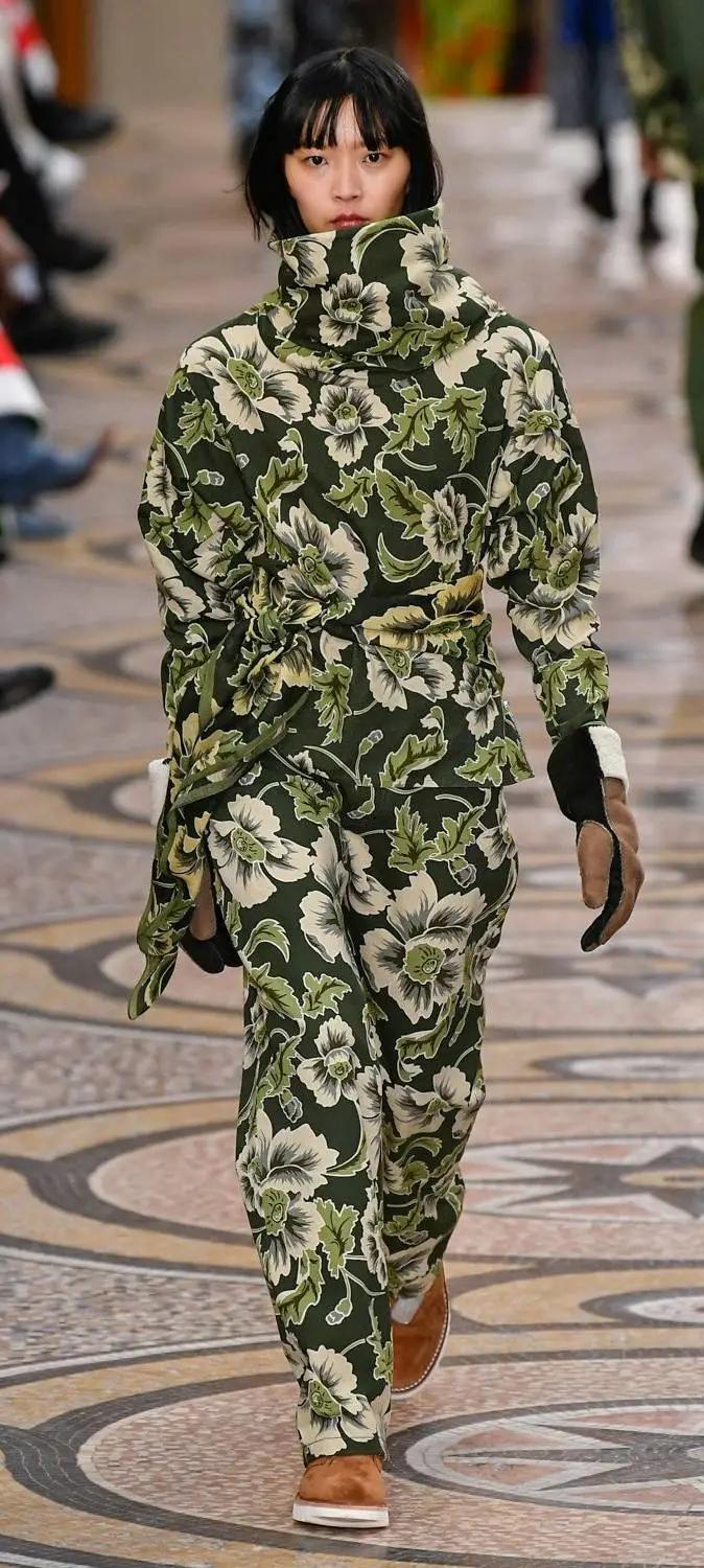 从里原宿走向巴黎，Nigo交上KENZO首份答卷