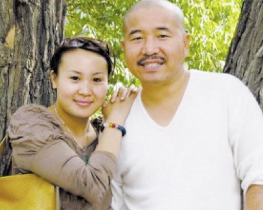 35岁王小利近照,11岁王小利近照