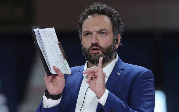 土超球队官宣,郎平或调整阵容