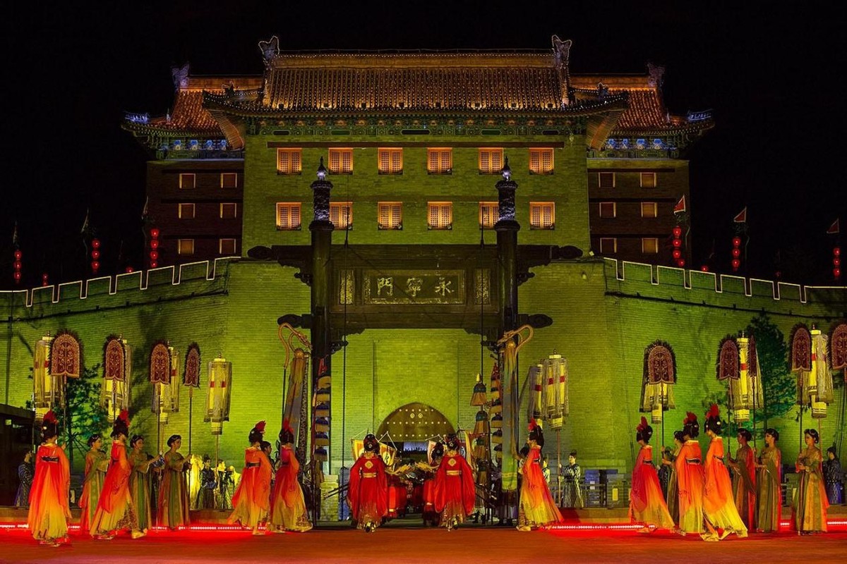 唐朝服饰各个部分介绍,唐朝着装特色是什么服饰