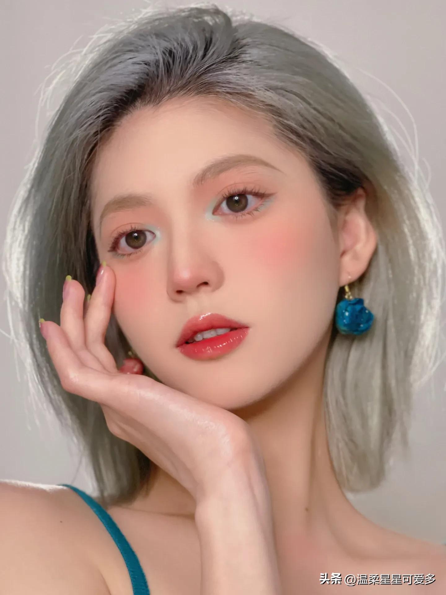 新手必看的保姆级护肤教程,新手保姆级化妆教程及化妆品