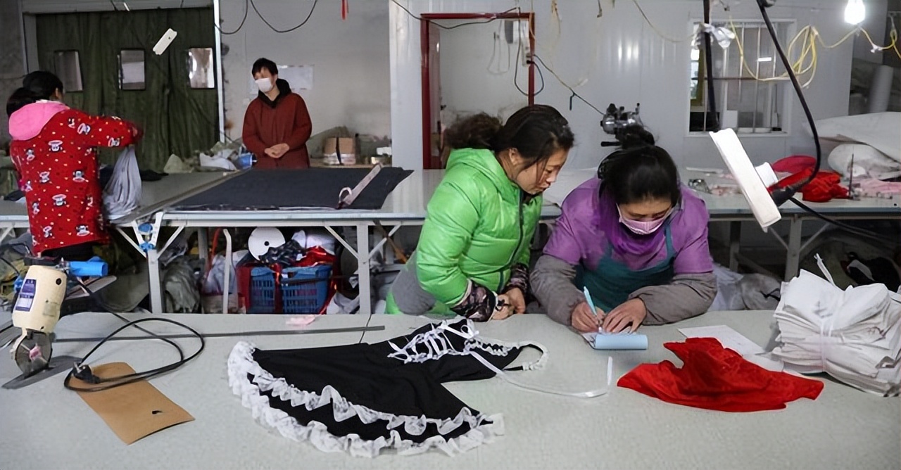 情趣内衣年赚30亿！江苏这座不起眼的城市，把羞羞的内衣卖到全国