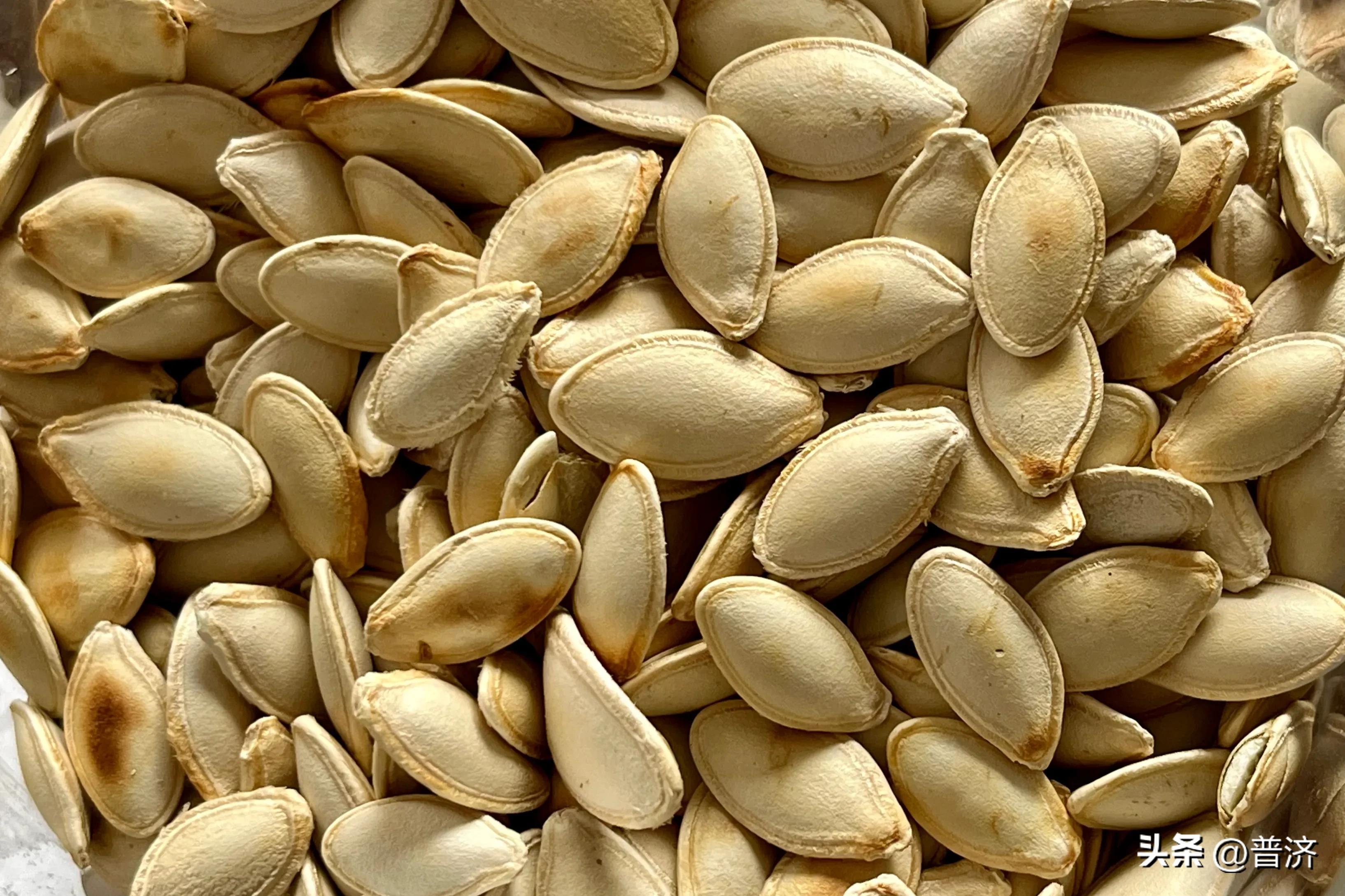 南瓜子陷阱：品质新鲜饱满，价钱不高也不低，到手一掂才感到有坑