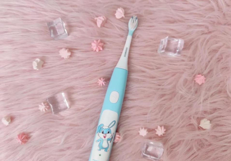 电动牙刷和普通牙刷哪个对牙齿好,儿童可爱电动牙刷会损坏牙齿吗