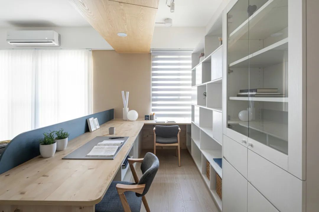 小户型书桌设计,小户型的书桌怎么设计