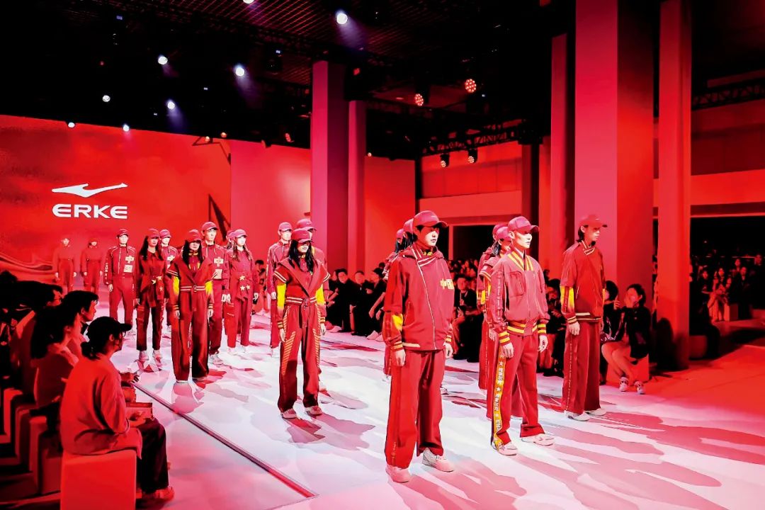 阿迪耐克李宁安踏质量,耐克阿迪达斯李宁安踏市场份额