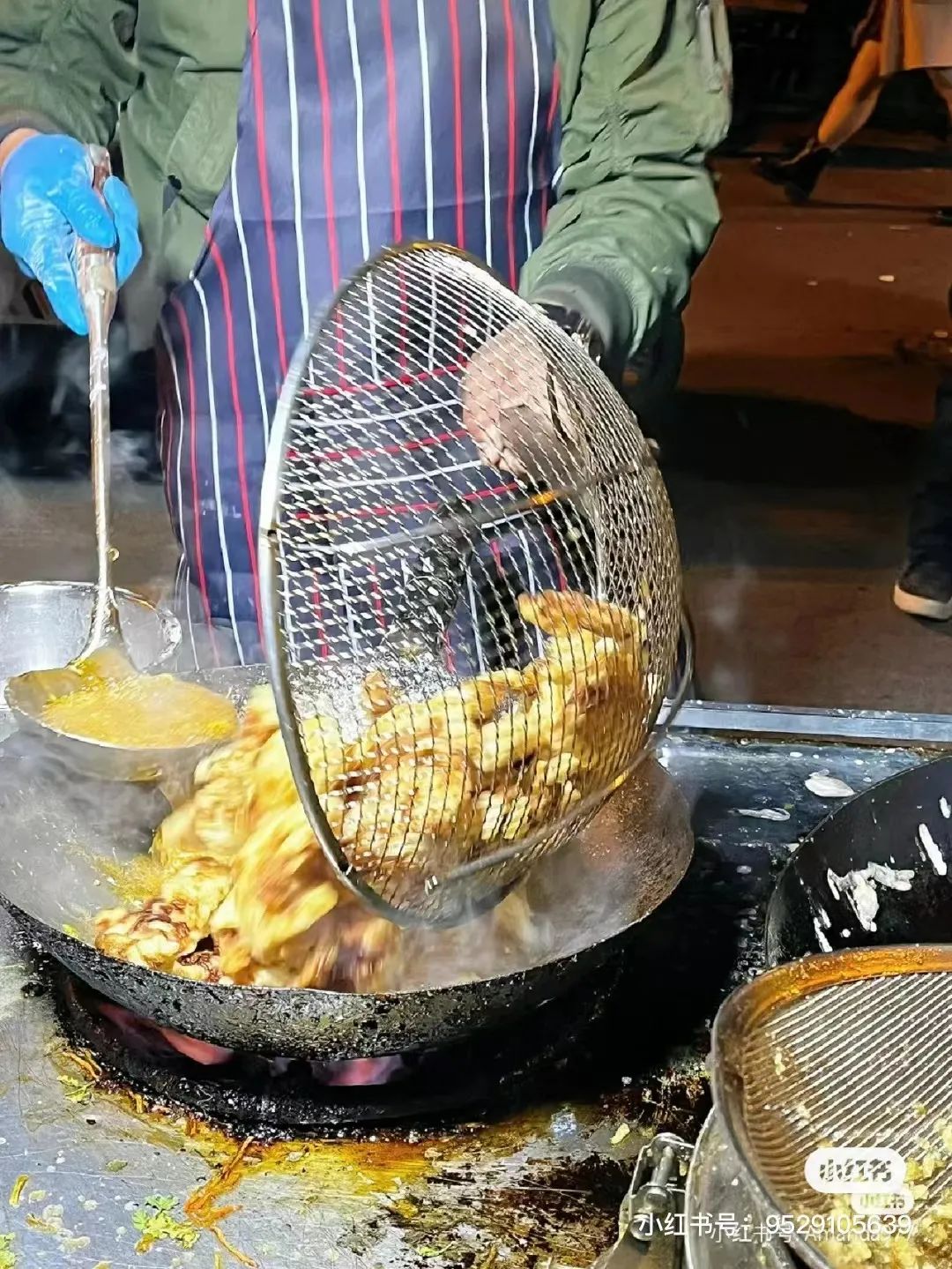 天津万新村天山夜市，这下彻底被刷屏了！