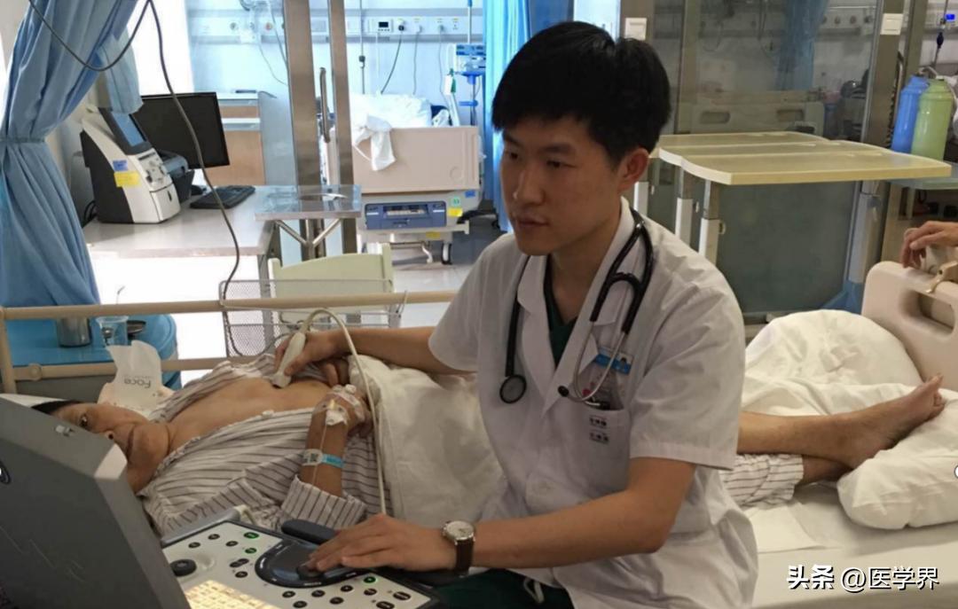 交不起下月房租的三甲辞职主治：千万不要离开体制！