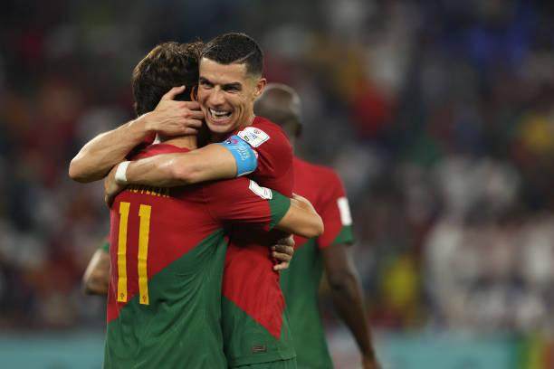 c罗进球创纪录葡萄牙3比2险胜加纳,葡萄牙险胜加纳回放