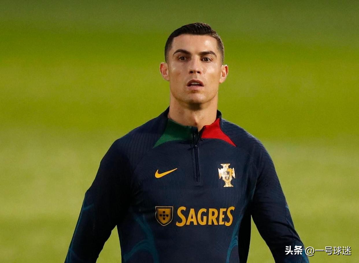 c罗乔治娜球场夺冠庆祝照片,c罗与乔治娜最近的消息