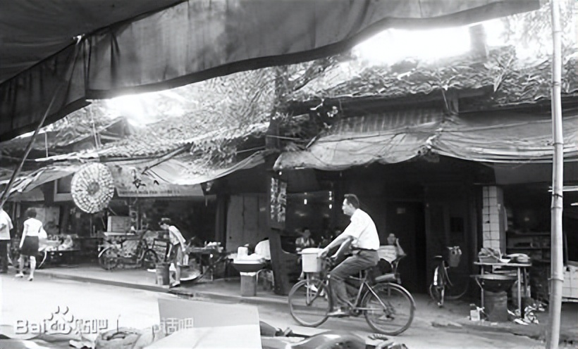 成都市伴仙街小学,1985年成都新华路小学