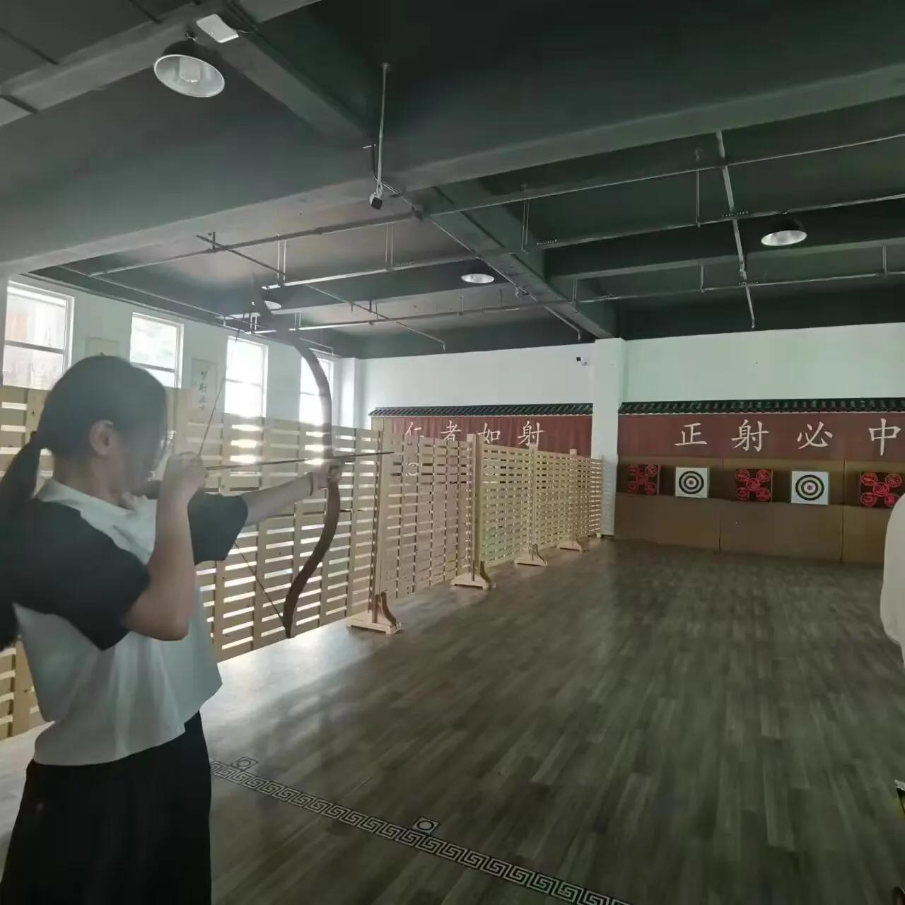 “书墨寻行”社会实践团队体验君子六艺——射