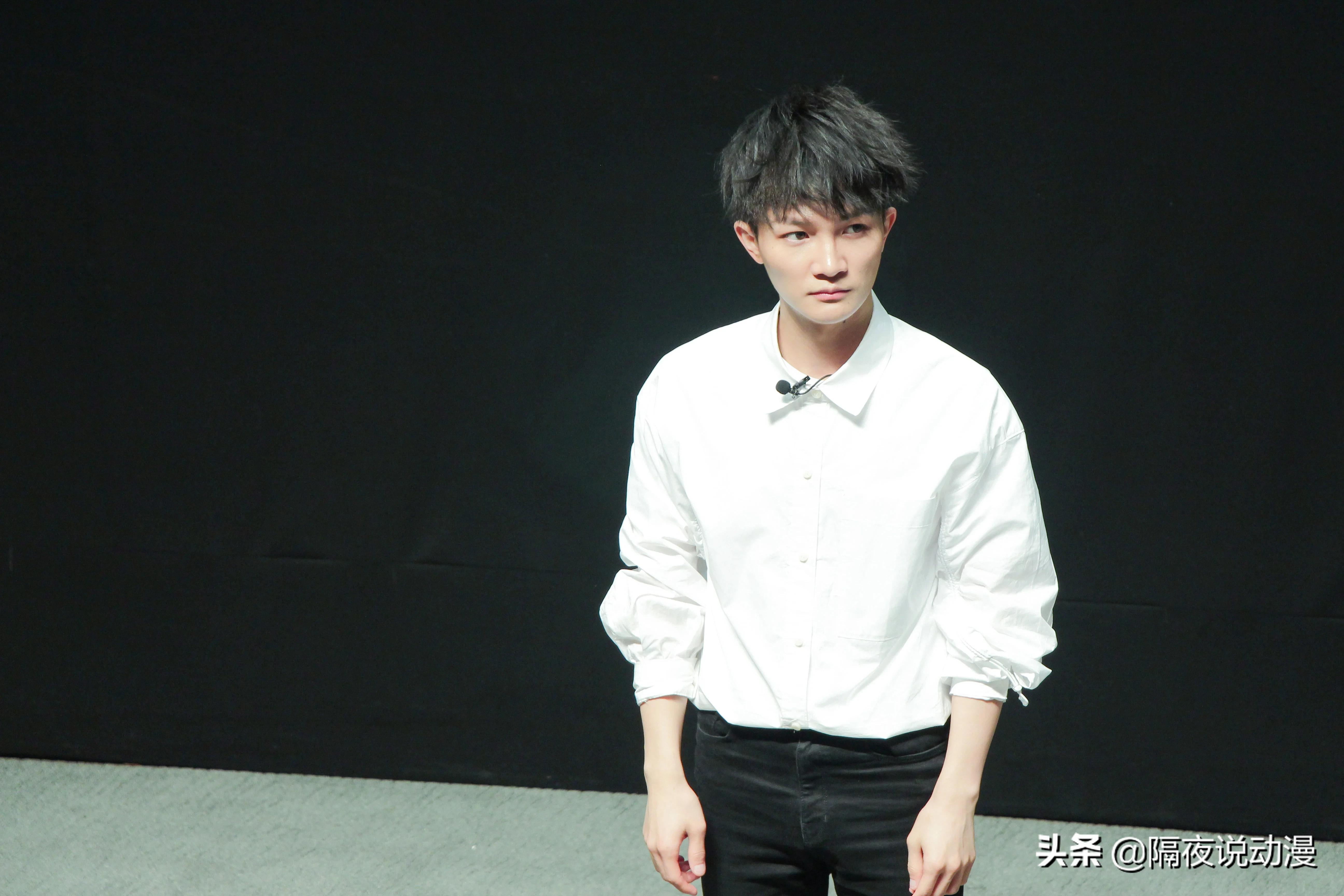 b站up主看周深,快乐大本营音痴和麦霸毛不易周深