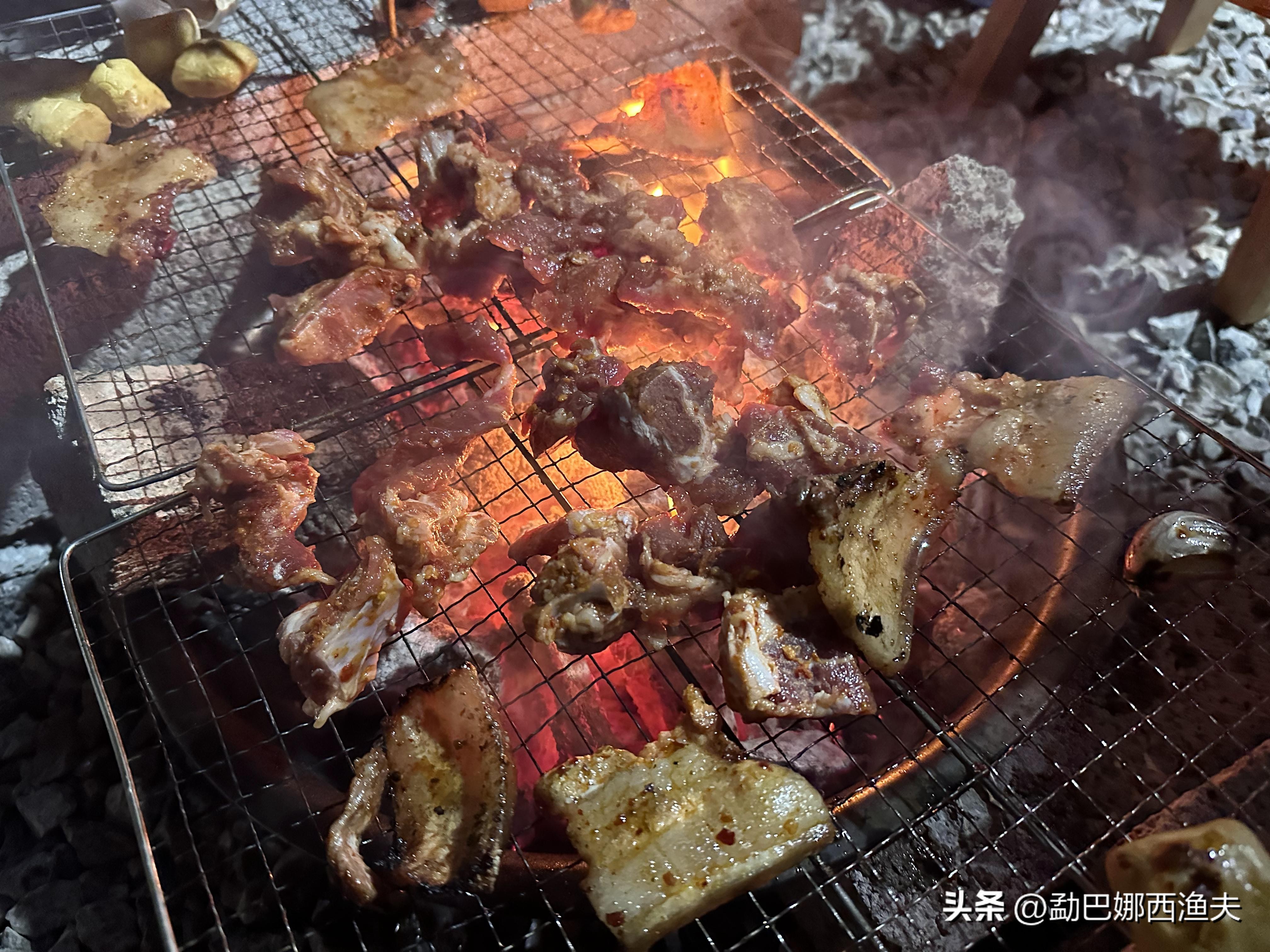 2020万峰湖野钓大罗非,万峰湖陇纳村野钓大罗非